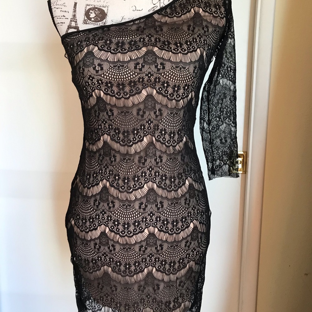 One shoulder dress